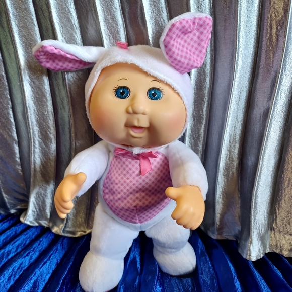 CABBAGE PATCH KIDS BUNNY - Picture 3 of 16